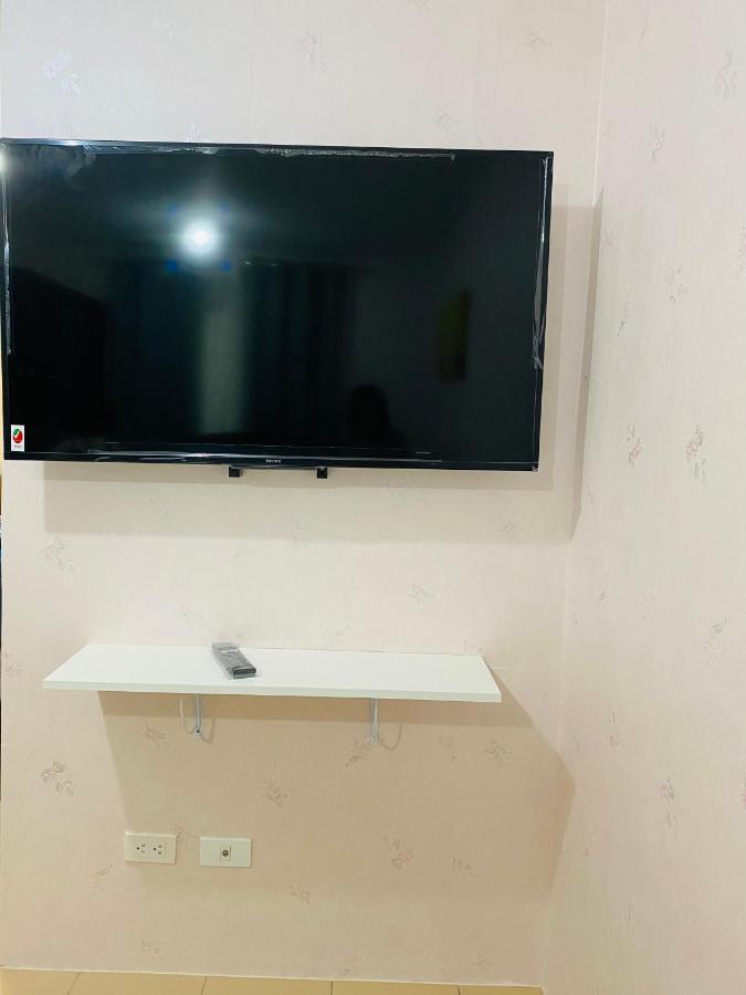 8 Spatial Condominium Davao Ngoại thất bức ảnh